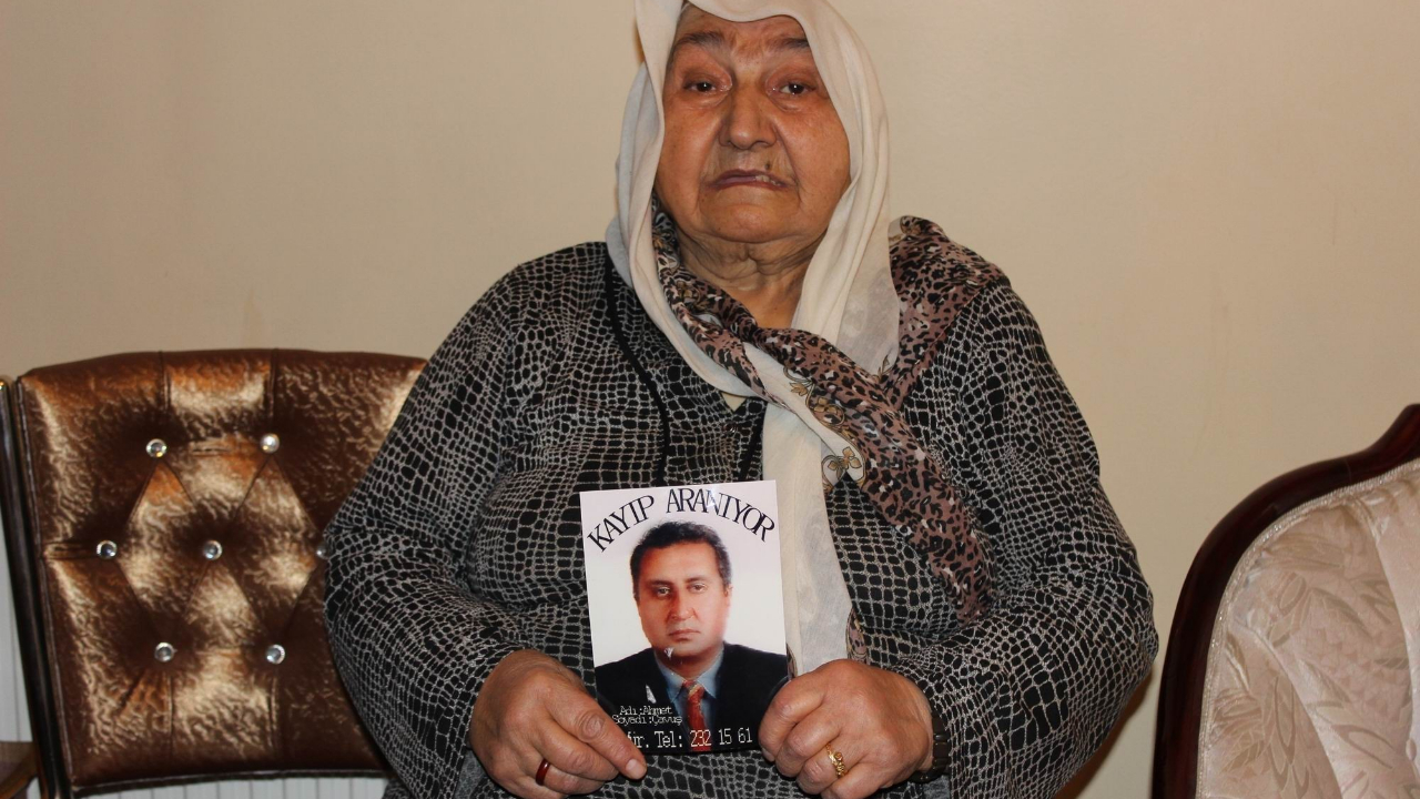 Kayıp oğlu bulundu, yaşadığına inanmadı!