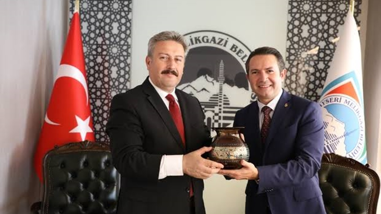 Kayseri'de Başkan Mustafa Palancıoğlu: ”Kayserigaz, çalışmalarıyla Türkiye’ye hep örnek oluyor”