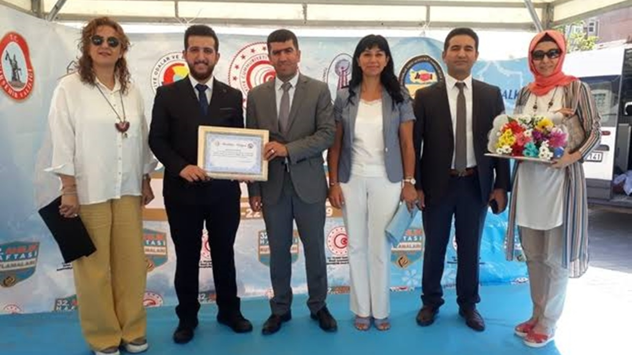 Hakkari Yüksekovalı Homan Demirel Türkiye üçüncüsü oldu