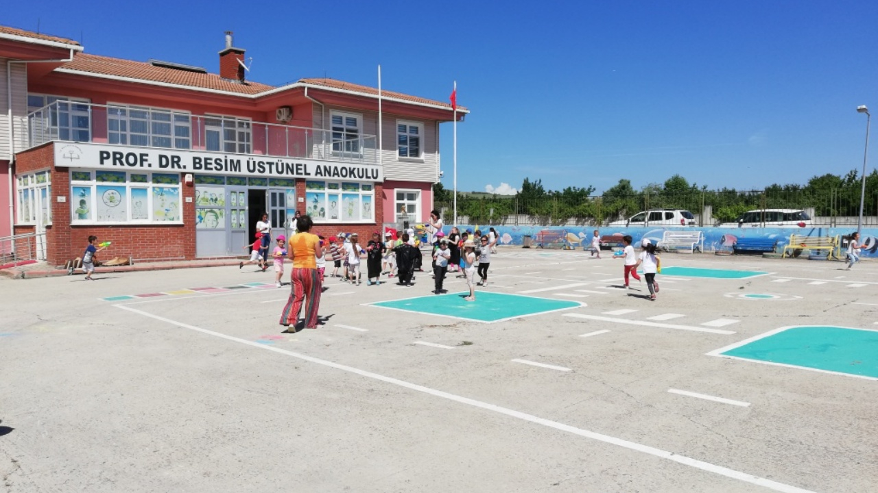 İstanbul'da 14 okula deprem tatili!