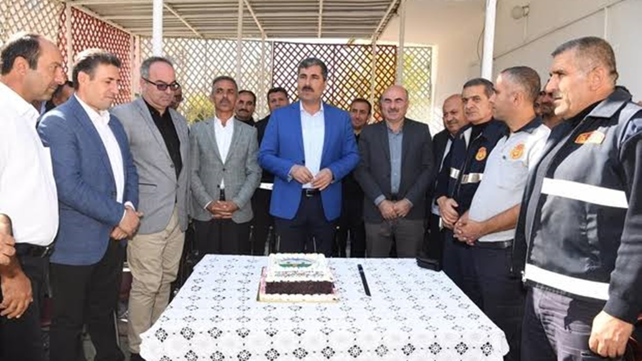 Muş'ta Başkan Feyat Asya, itfaiyecilerle bir araya geldi