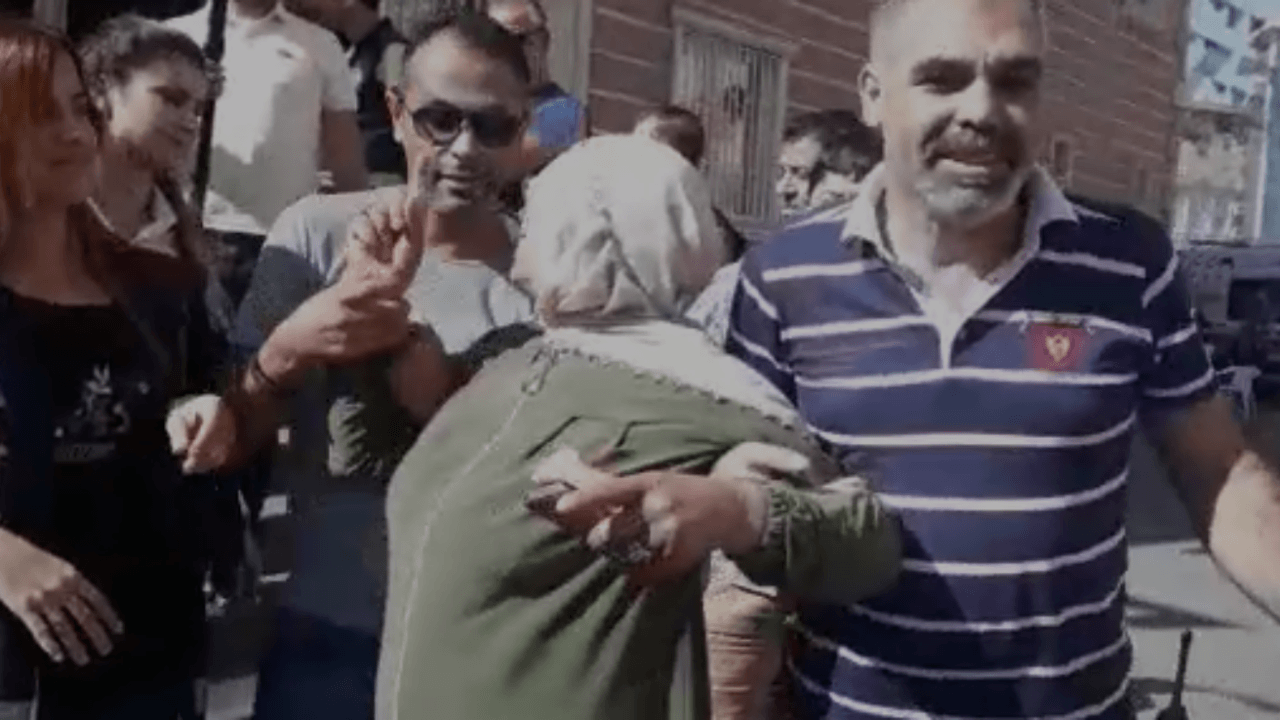 HDP'liler yine annelere sataştı!
