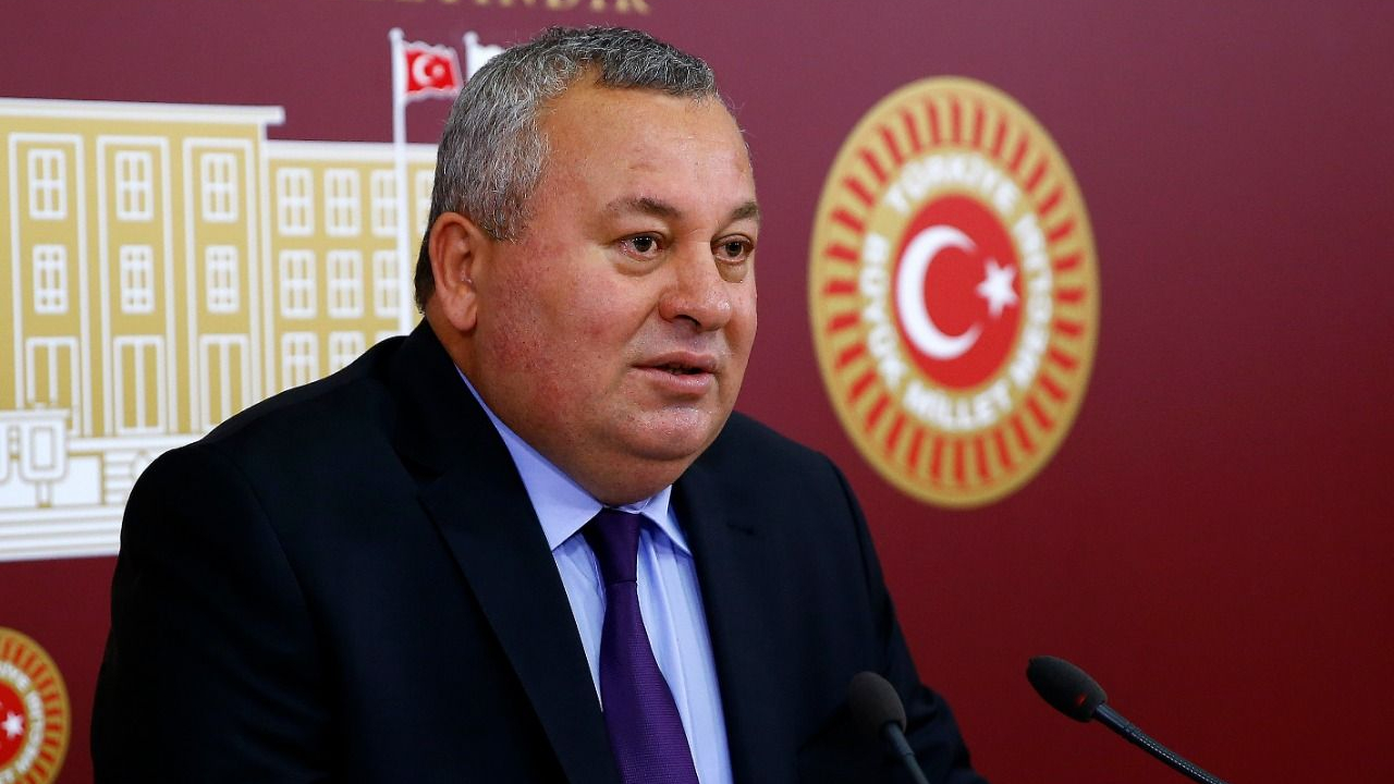 "Otel lobilerinde kadın peşinde dolaşan sefil!"