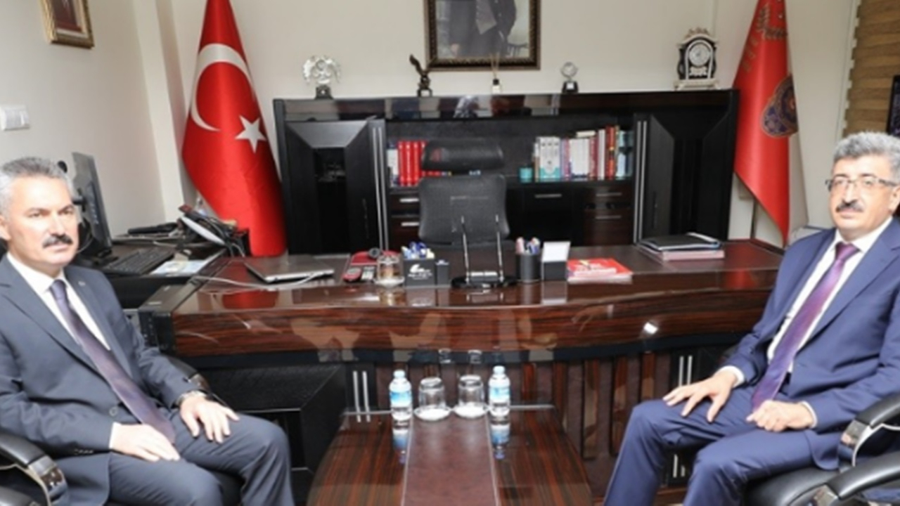 Van'da Vali Mehmet Emin Bilmez’den Emniyet Müdürü Ali Karabağ’a ziyaret