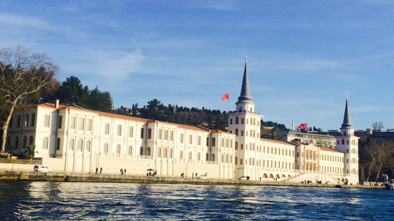 Askeri öğrencilere kumpas yapanlara operasyon!