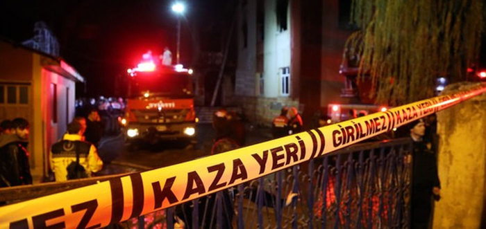 Adana'daki yurt faciasına yayın yasağı
