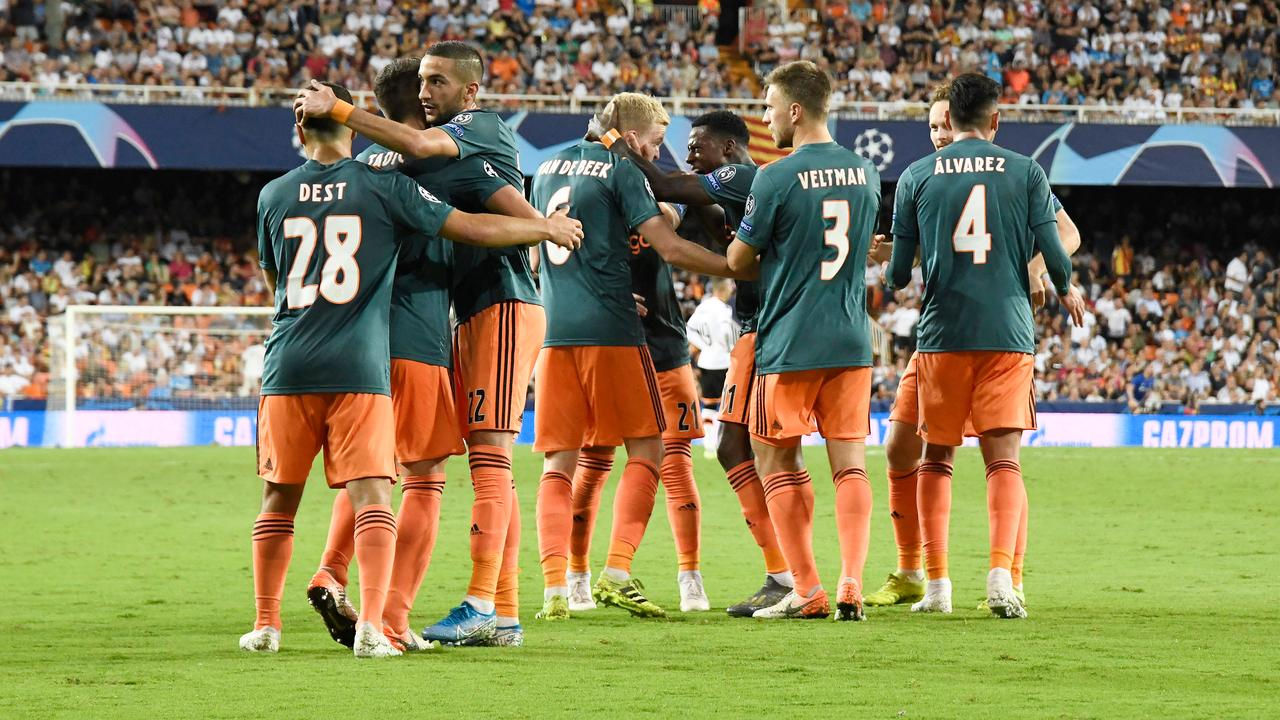 Ajax deplasmanda farklı kazandı!