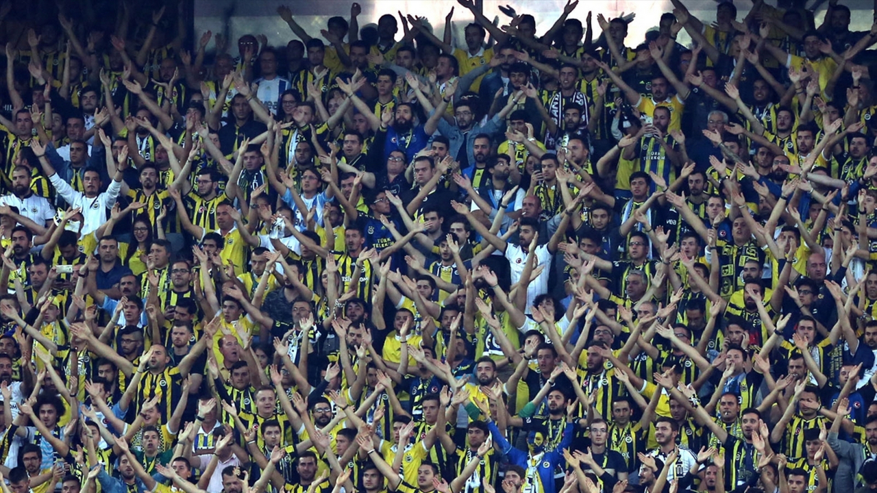 5 maç seyircisiz oynama cezası!