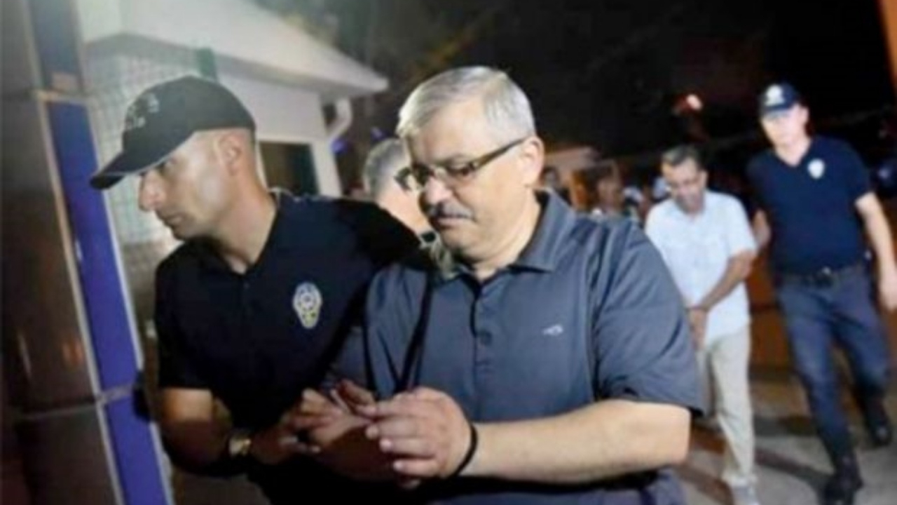 Ergenekon davası savcısına FETÖ'den hapis onandı