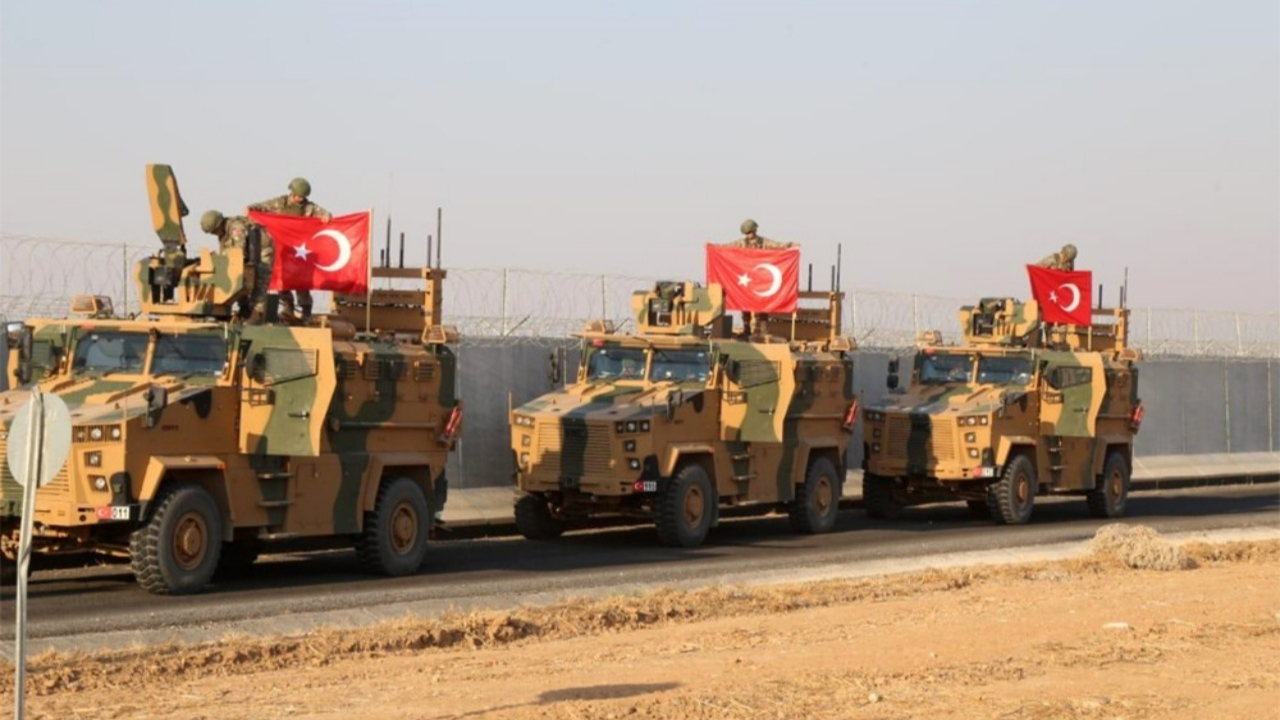 Türk askeri Fırat'ın doğusunda