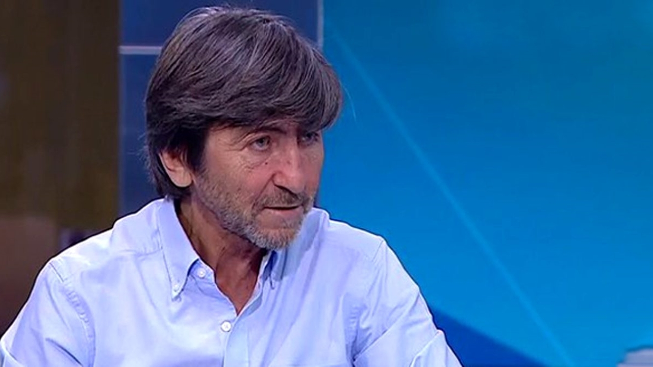 "Belhanda'nın pozisyonu bence penaltı!"