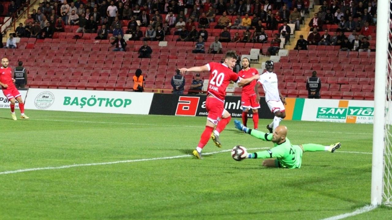 Balıkesirspor, Boluspor'u 3-2 mağlup etti!