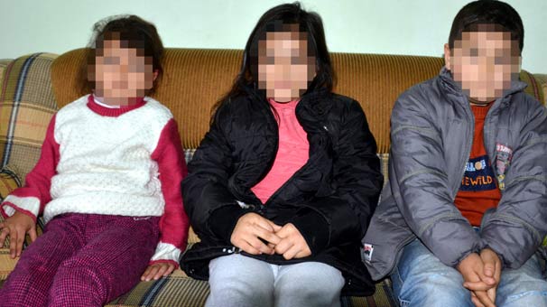Bu nasıl öğretmen! Sınıfta öğrencilerine akrep yedirdi