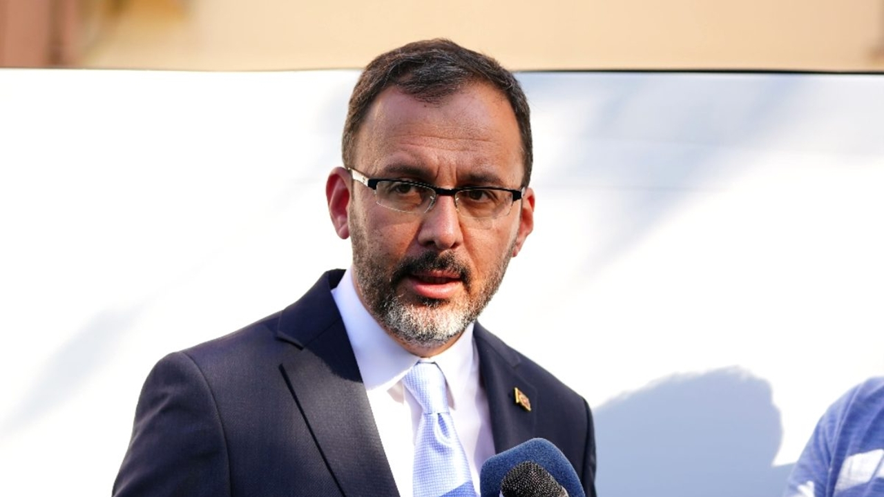 Bakan Kasapoğlu'ndan Dorukhan'a geçmiş olsun telefonu!