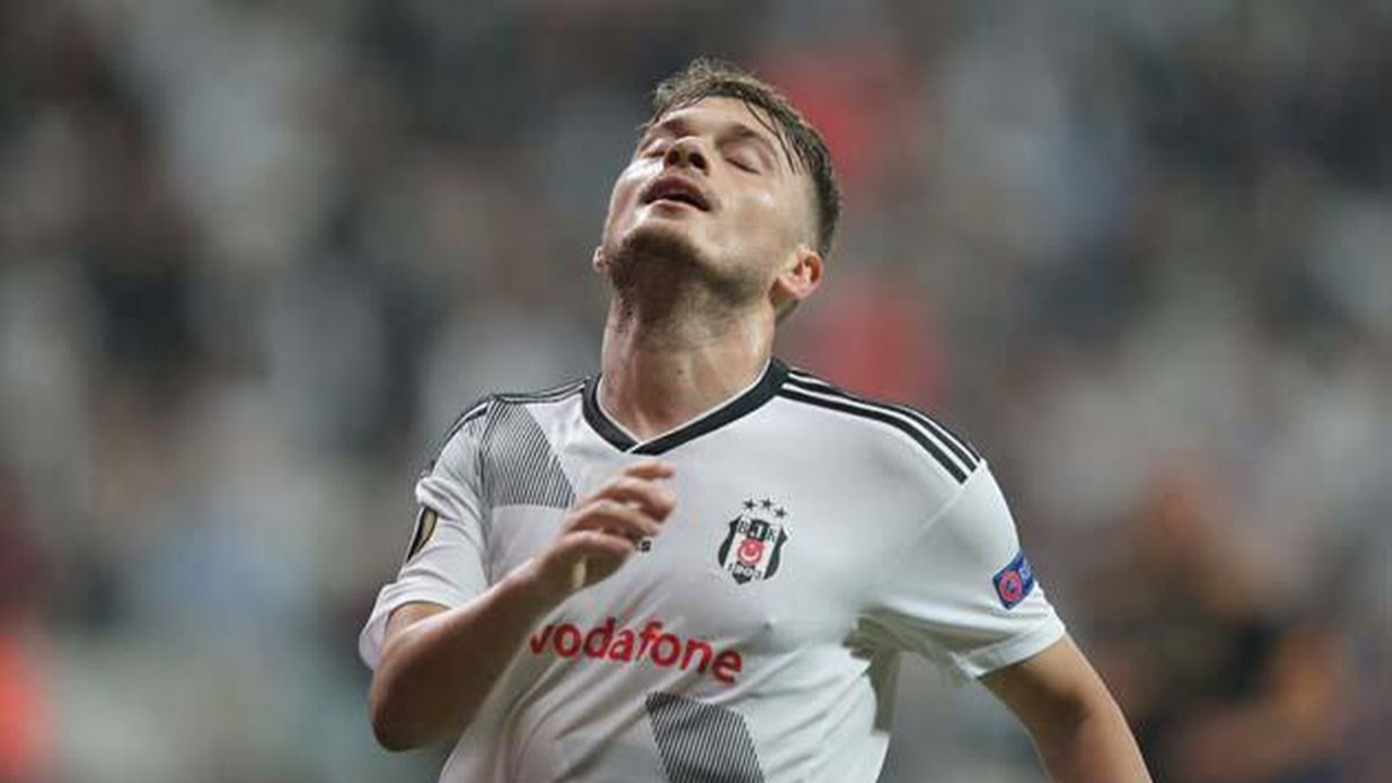 Özel hayatına dikkat etmediği iddia ediliyor!