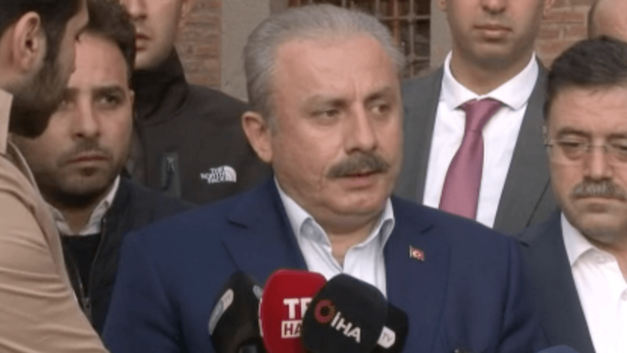 TBMM Başkanı Şentop, sabah namazı sonrası açıklamalarda bulundu