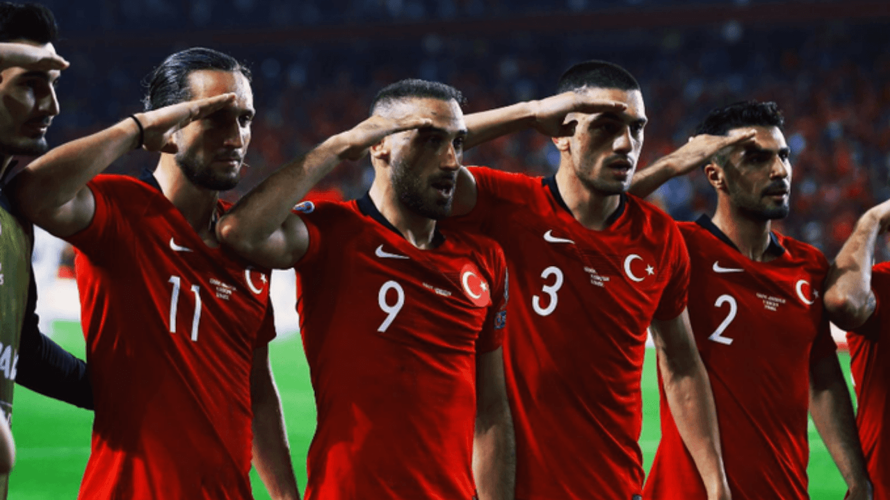Mehmetçik'e selam, yola devam!