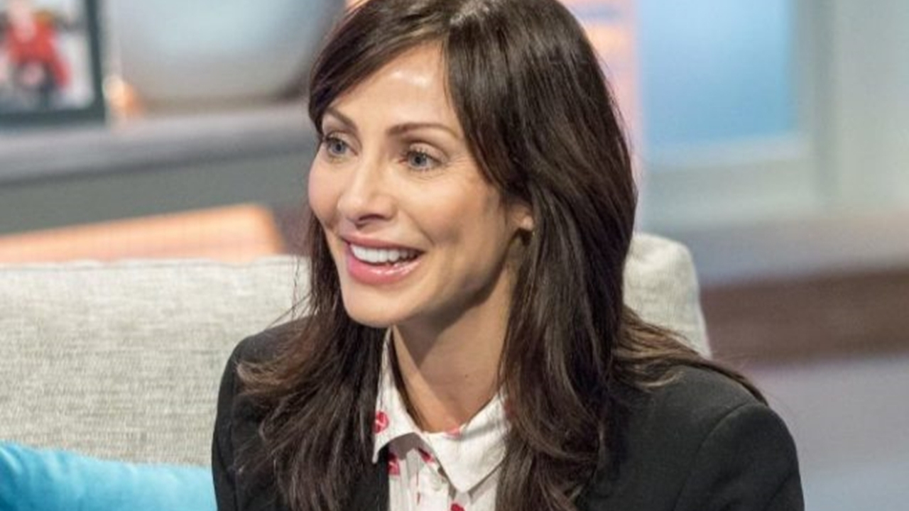 44 yaşında bebeğini kucağına aldı!