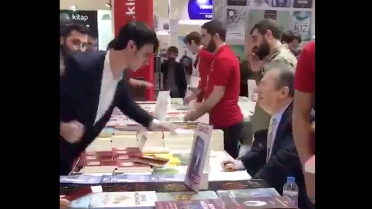 Sabahattin Önkibar'a saldırı kamerada