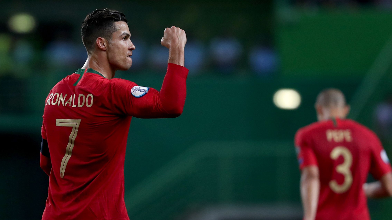 Şimdiye kadar 699 gol attı!