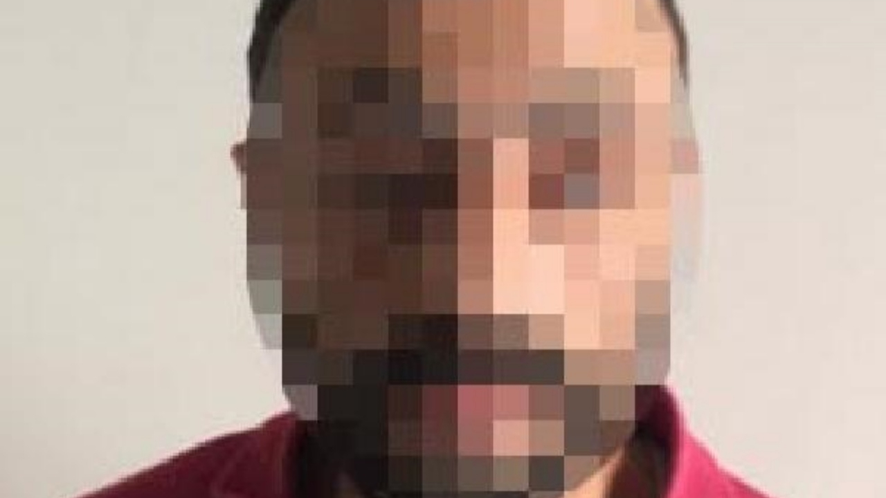 Liseli kıza iğrenç taciz!