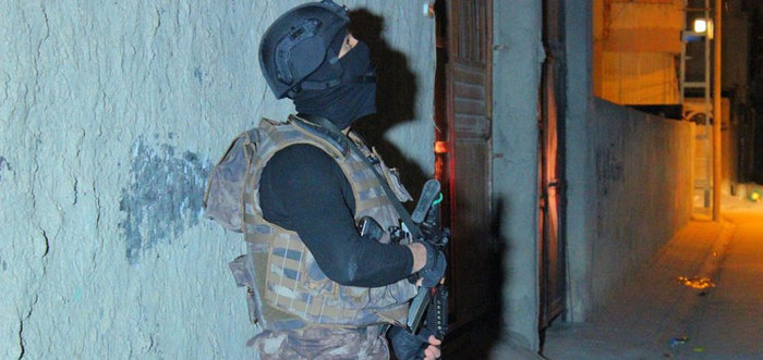 İstanbul'da 4 ilçede operasyon: Gözaltılar var