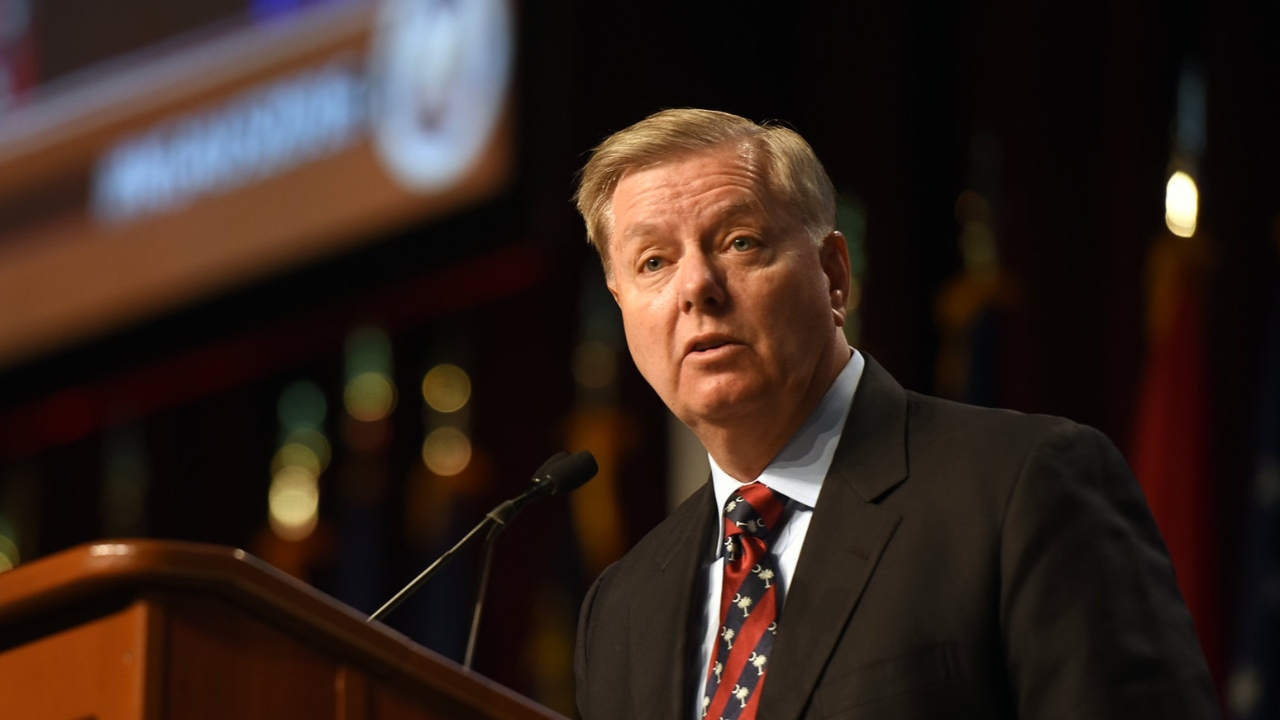 Senatör Graham'dan haddini aşan sözler...