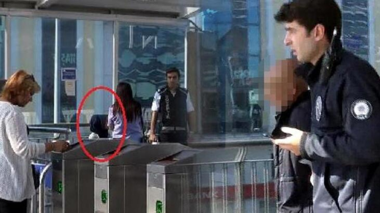 Metrobüste mide bulandıran olay!