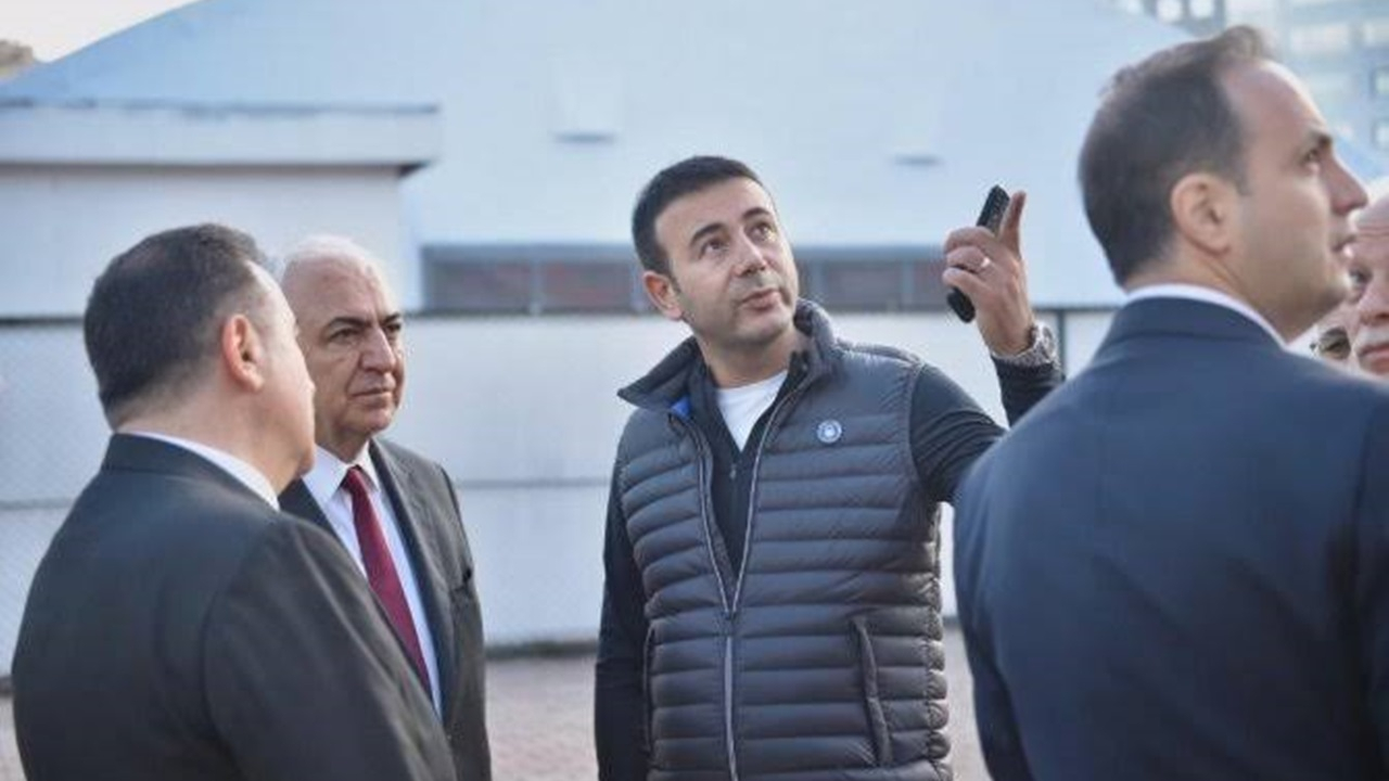 İstanbul'da Başkan Rıza Akpolat, Levent Mahallesi’nde incelemelerde bulundu
