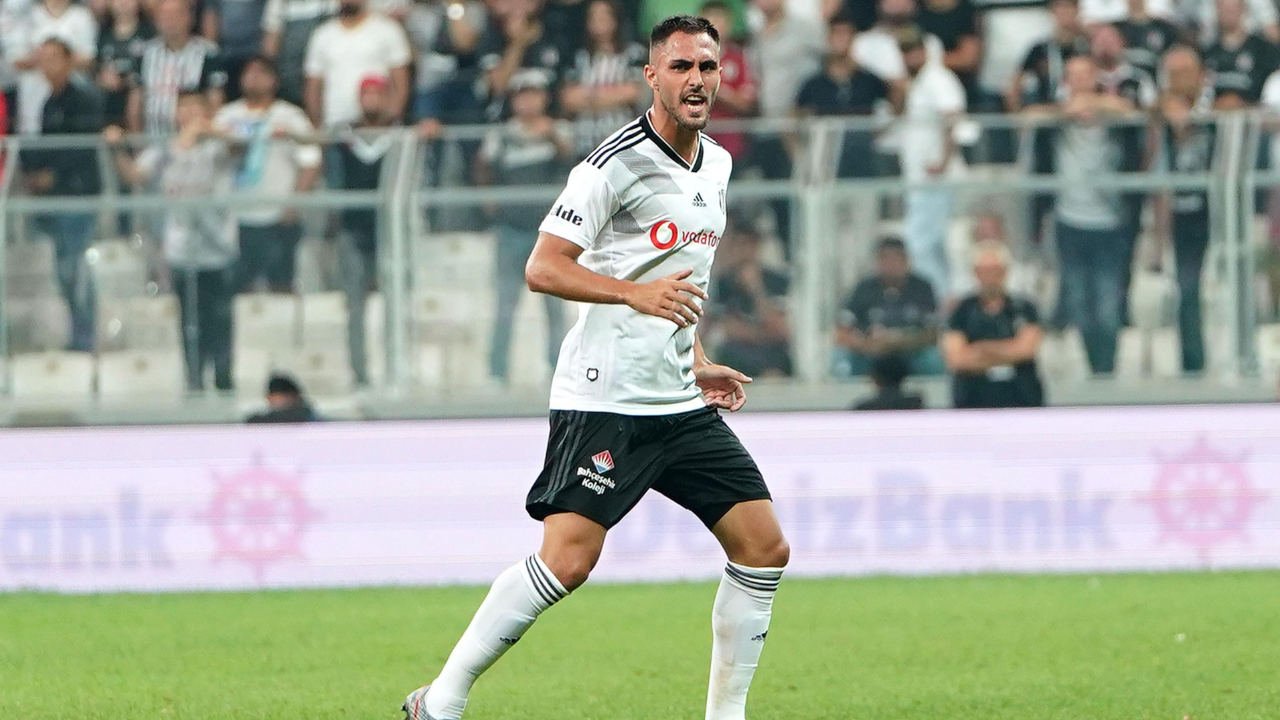 2 hafta forma giyemeyecek!