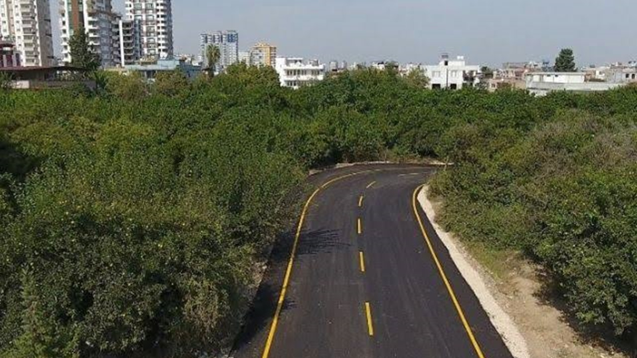 Adana'da Fatih Mehmet Kocaispir: "Adana’nın en güzel yolları Yüreğir’de olacak"