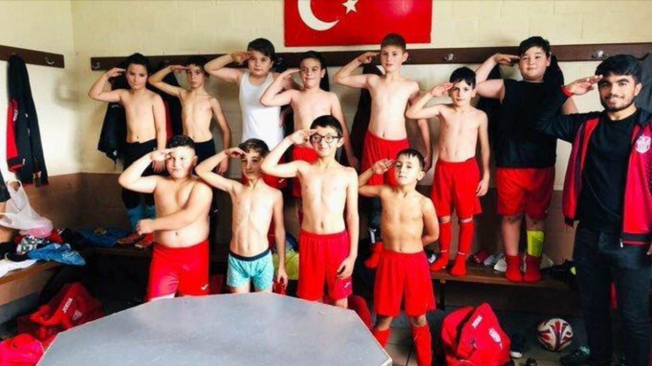 Küçücük çocuklara bile tammülleri kalmadı!