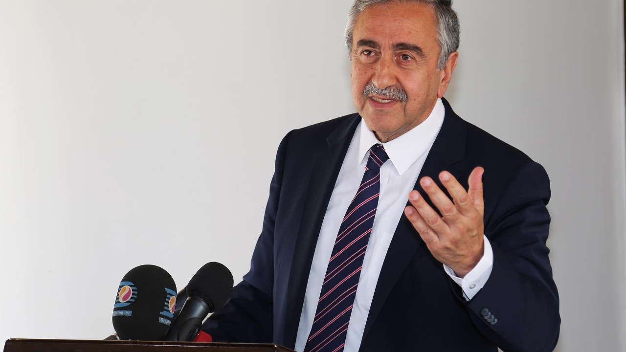 KKTC Cumhurbaşkanı Akıncı'ya Kıbrıs medyası da isyan etti