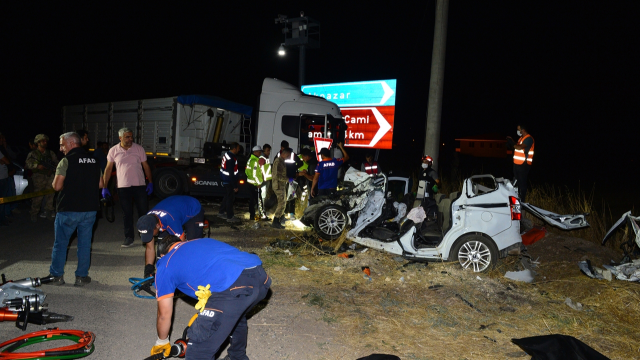 Tunceli'de katliam gibi kaza: 4 ölü...