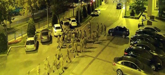 İddianamede şok detay: Halka ateş etmeyen askeri vurdu!