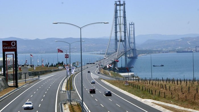 Osmangazi Köprüsü'nden 10 katı cezalı ücretle geçti, soluğu adliyede aldı