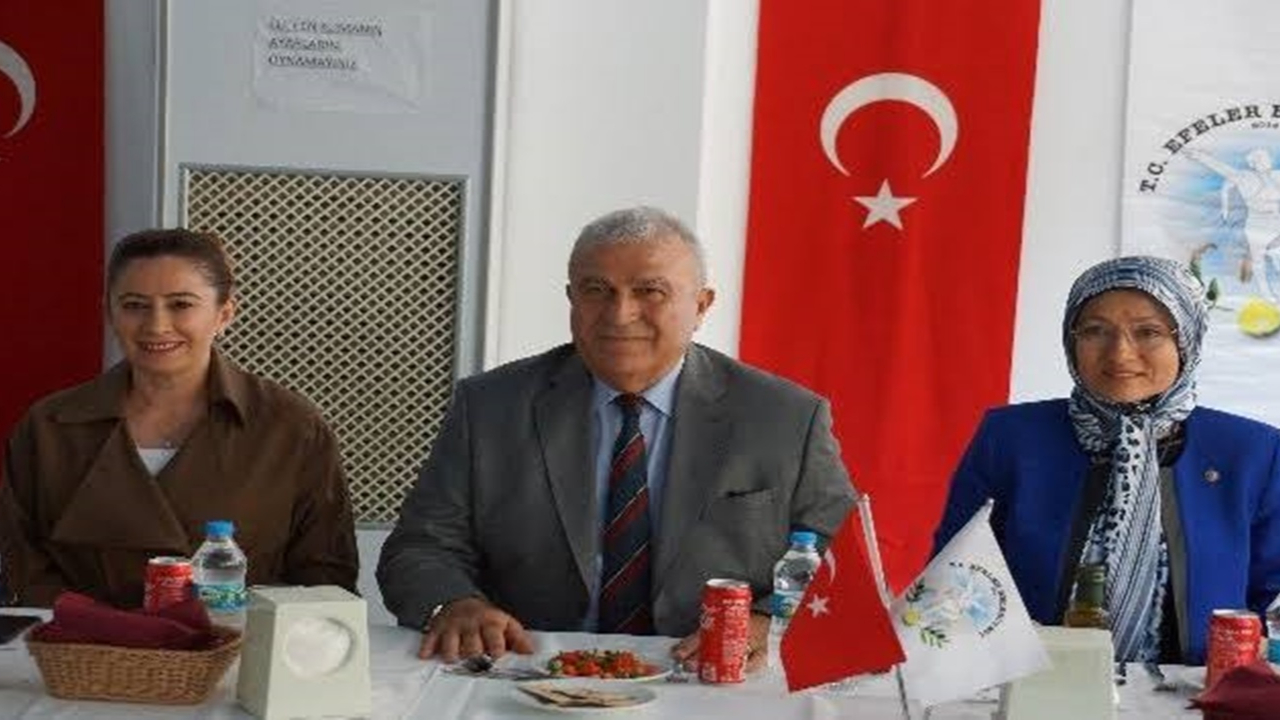 Aydın'da Başkan M. Fatih Atay, muhtarlarla buluştu