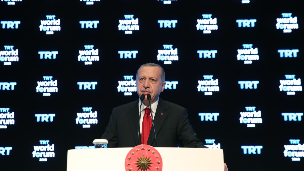 'Foruma gelmekten vazgeçenler terörü destekliyor'