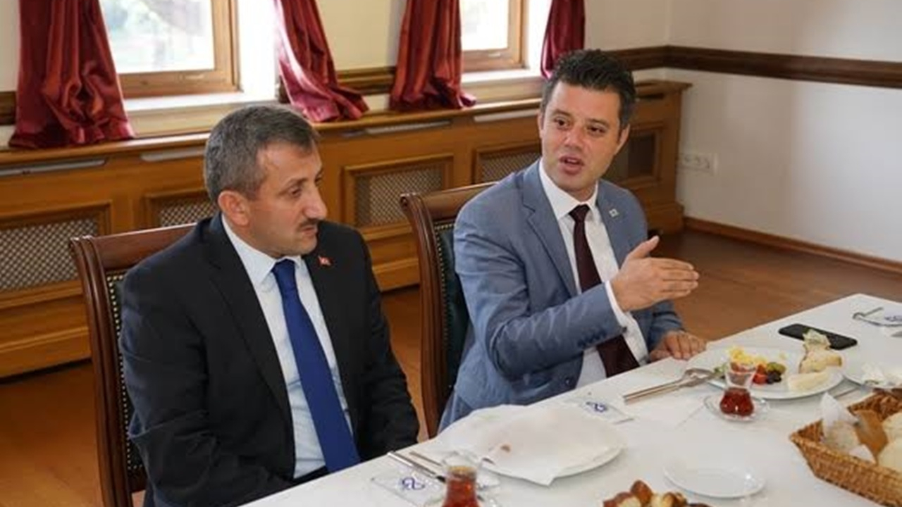 Tekirdağ'da Başkan Ahmet Sarıkurt: "Kentimize renk katmayı amaçlıyoruz"