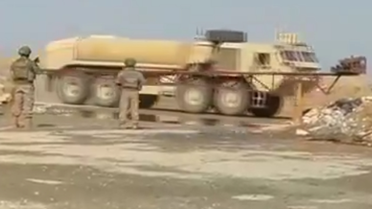 Türk askerinin kontrolünde bölgeden çıktılar!