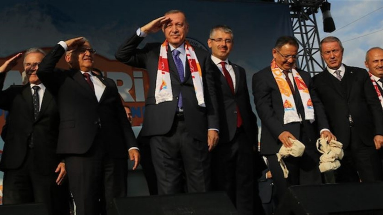 Cumhurbaşkanı Erdoğan'dan asker selamı