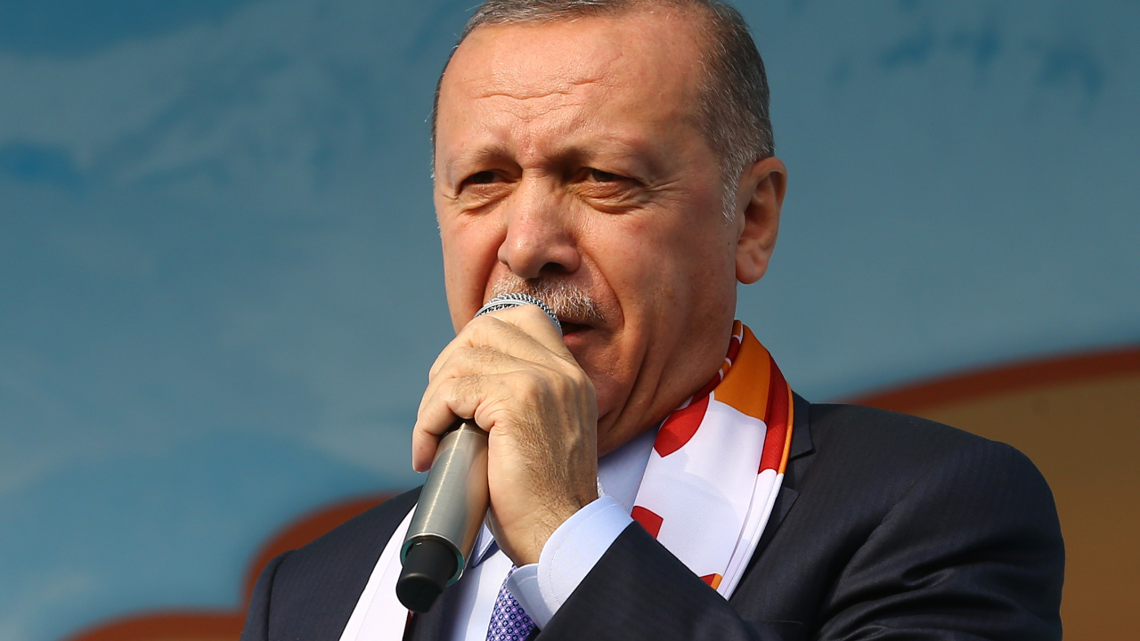 'Olursa olur olmazsa başlarınız ezeriz'