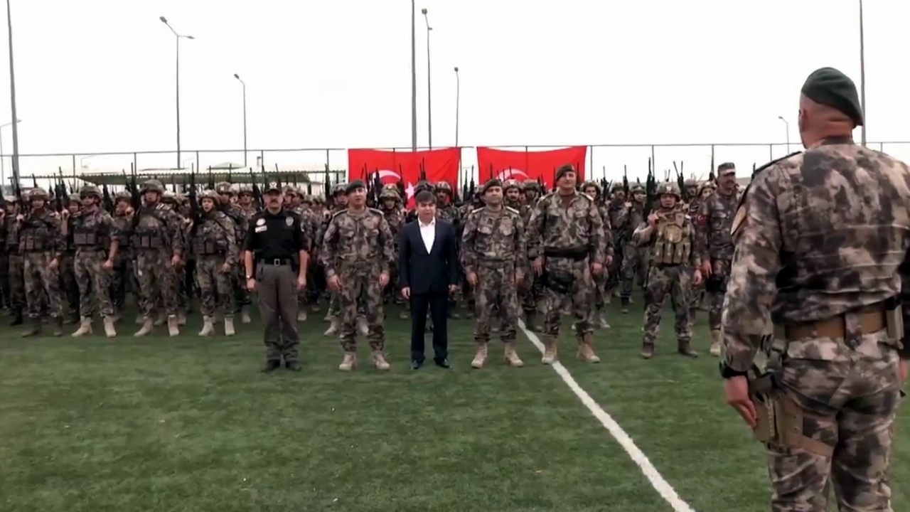 Polis Özel Harekat timleri Suriye'ye uğurlandı!