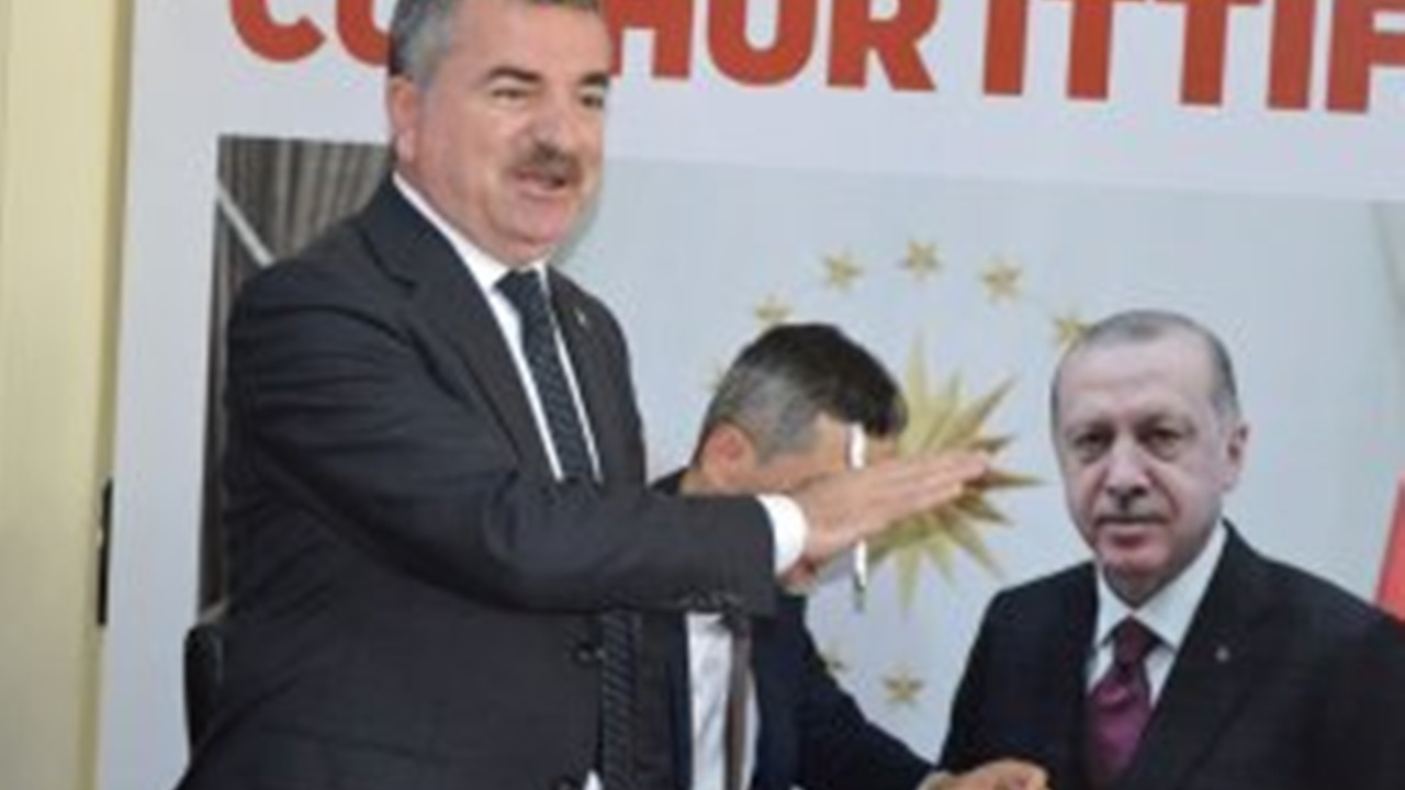 Samsun'da Sebahattin Özdemir: “Siyasi ve ekonomik darbelere karşı ayaktayız”