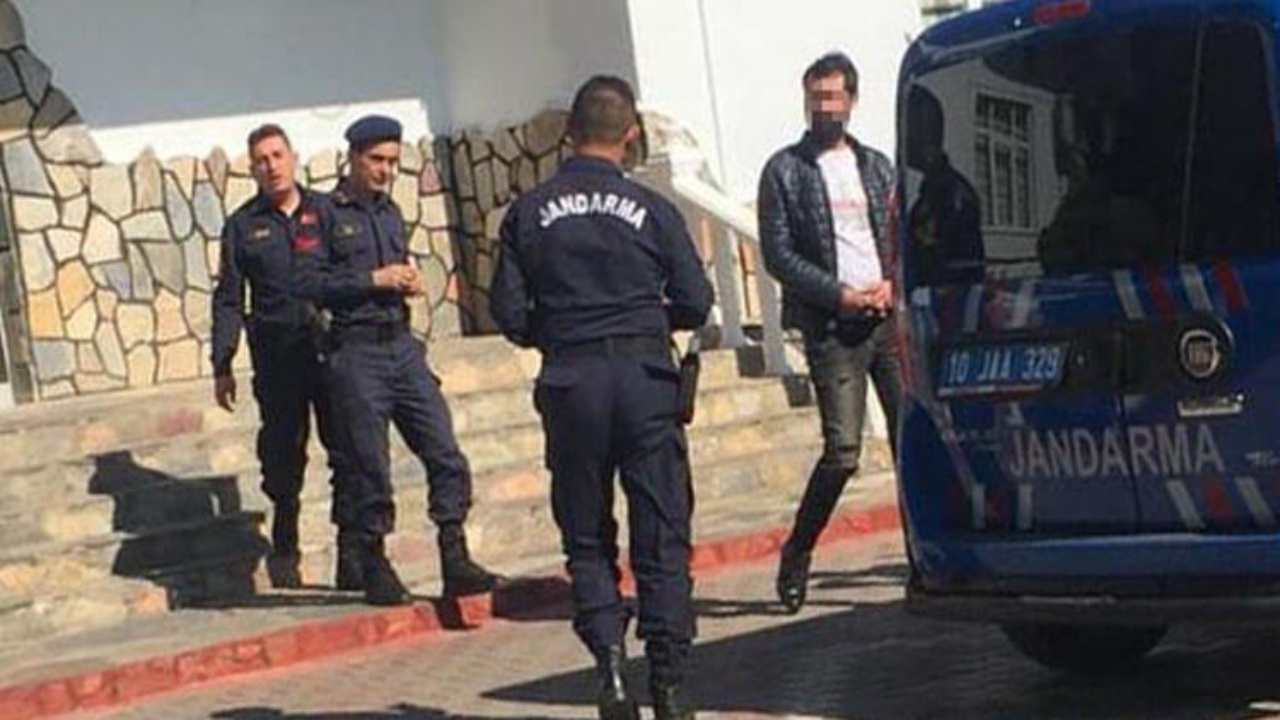 Sağlık ekibinin önünü kesip kurşun yağdırdı!