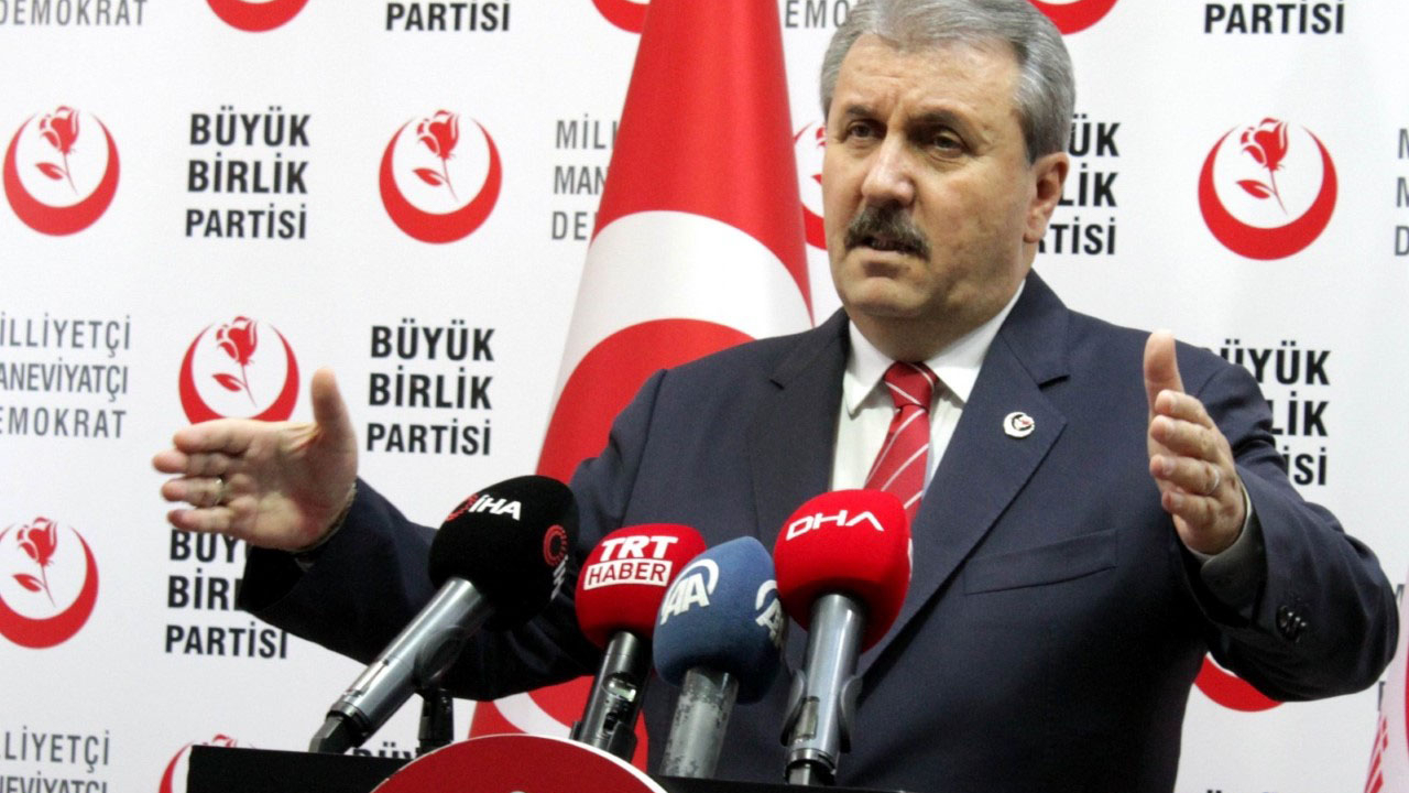 Ankara'da Mustafa Destici: Türkiye büyük bir oyunu bozdu