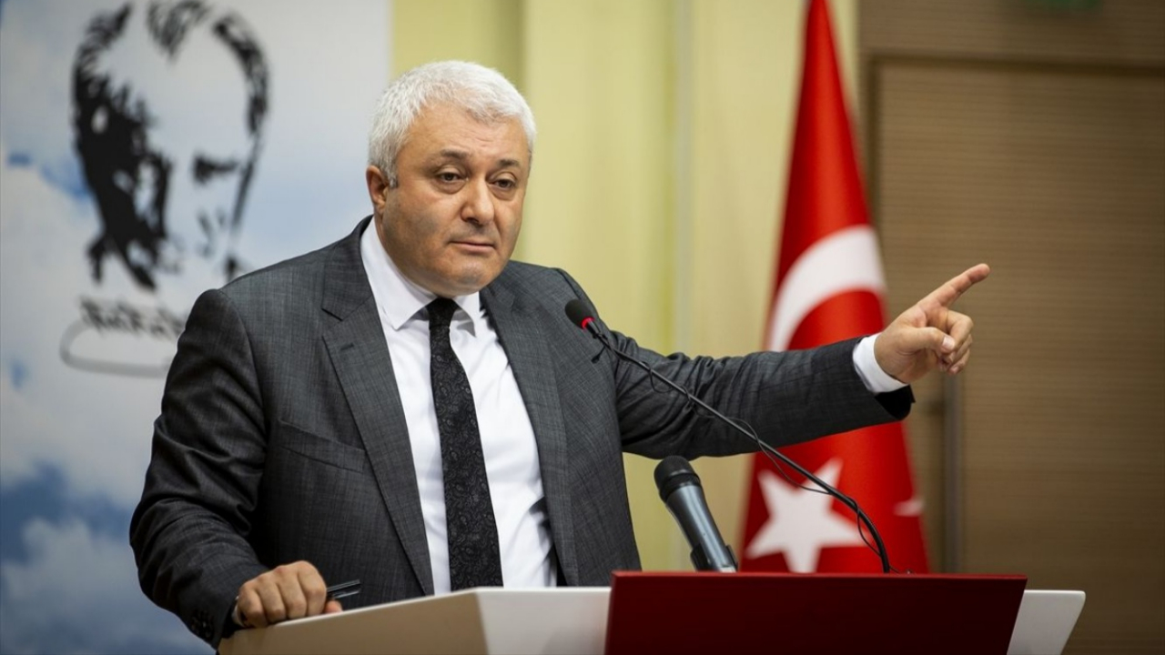 Tarihi mutabakat bile memnun etmedi!