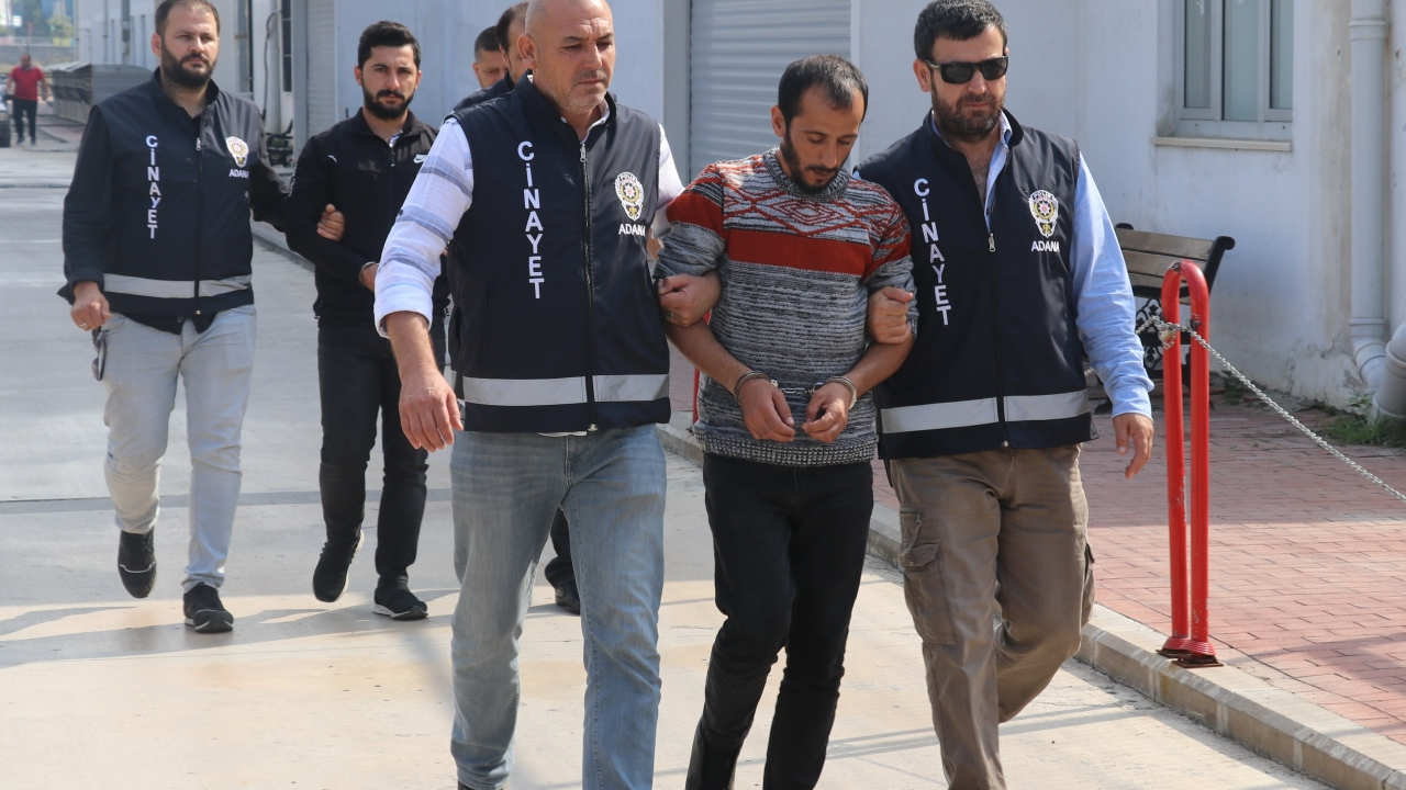 10 yıl önceki tokat sebebiyle cinayet işledi!