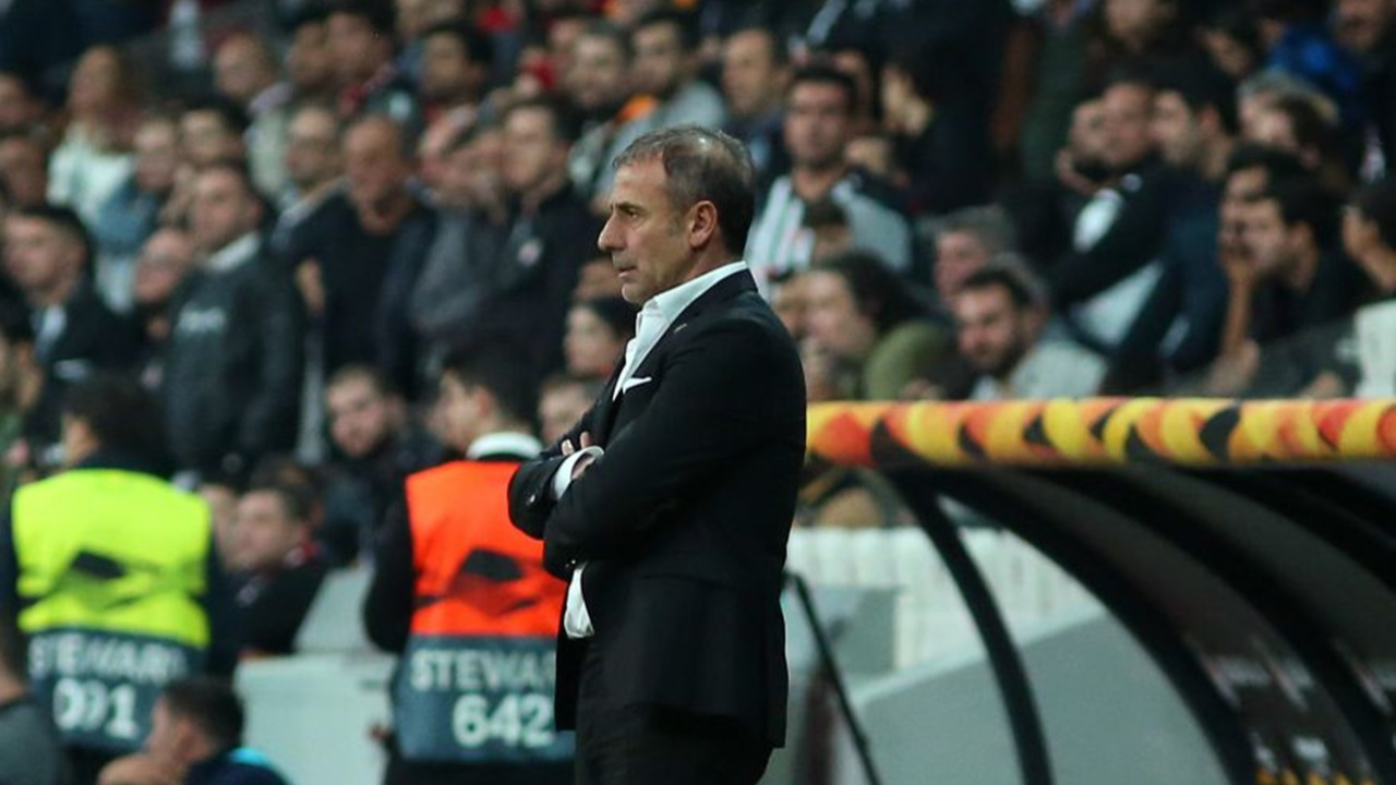 Beşiktaş'ta isyan ıslıkları yükseldi!