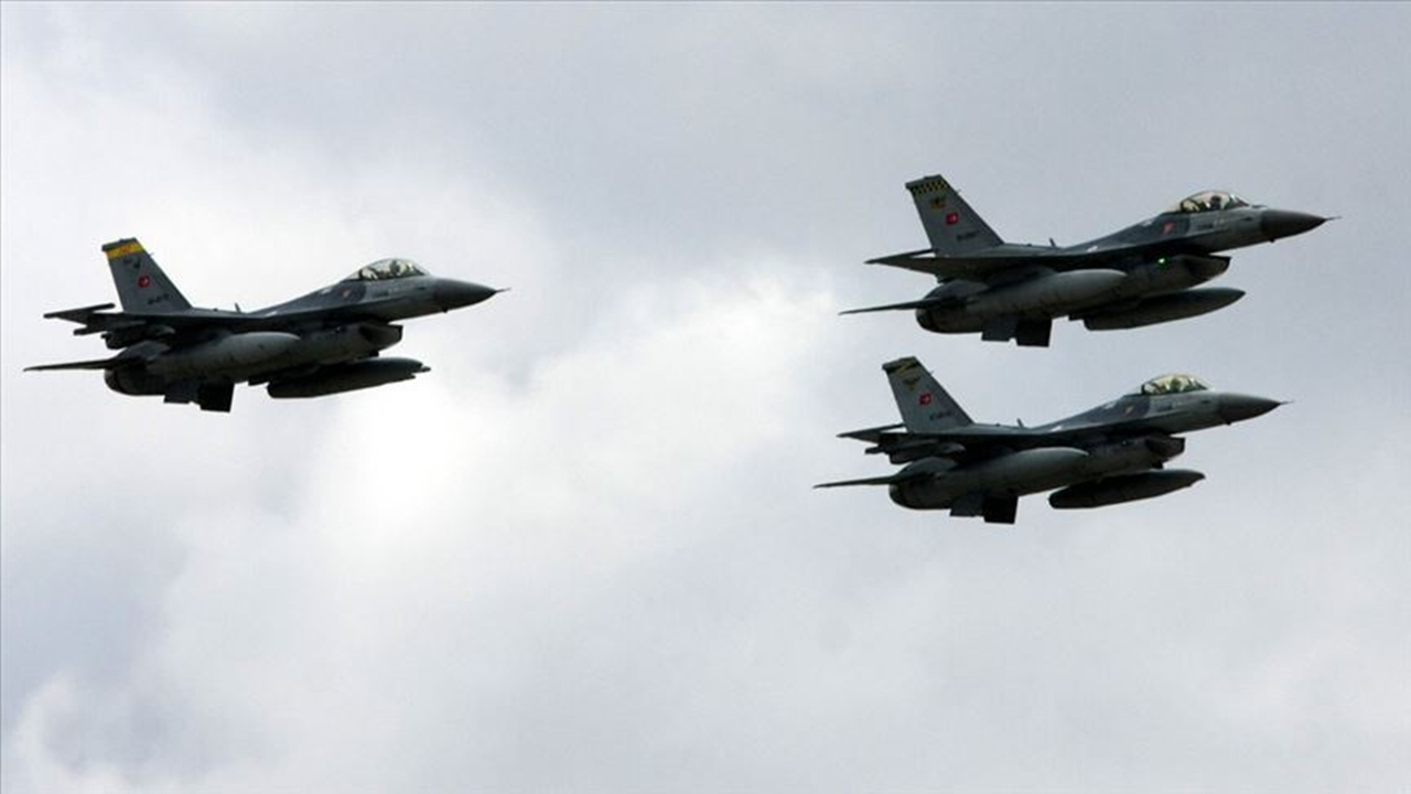 Kuzey Irak'ta 4 terörist öldürüldü...